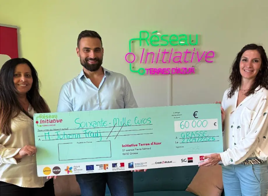Remise du Prêt d'Honneur Innovation à Johann Fradj par Initiative Terres d'Azur